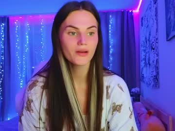 Idealova December 22, 2024 Chaturbate stream image