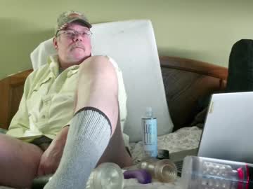 Eyeswideshut63 stream photo from December 22, 2024
