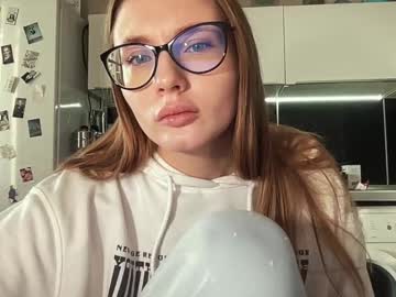 Sweet_Molly15 December 23, 2024 Chaturbate stream image