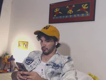 Camilosaennz December 23, 2024 Chaturbate stream image