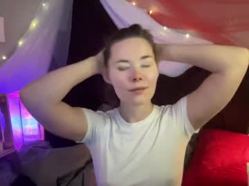 Amiedreamgirl stream photo from December 23, 2024