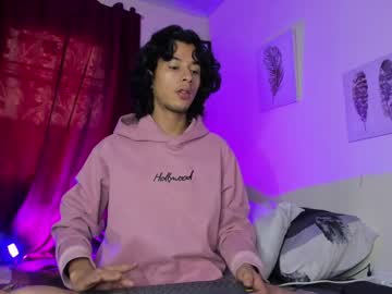 Benjamin_Fiore December 23, 2024 Chaturbate stream image