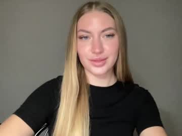 Milanaaa_ December 23, 2024 Chaturbate stream image