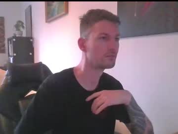 Durexdublex stream photo from December 23, 2024