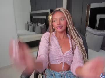 Dari_Latyfah December 23, 2024 Chaturbate stream image