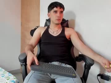 Leo_Jones389 December 23, 2024 Chaturbate stream image
