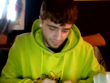 C2cv33x December 24, 2024 Chaturbate stream image