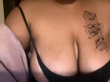 Bigtitsxmelbourne December 24, 2024 Chaturbate stream image
