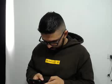 Maximo_1011 December 24, 2024 Chaturbate stream image