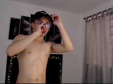 Ronweasley_Hk December 24, 2024 Chaturbate stream image