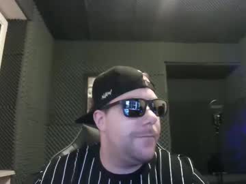 Guenz21 December 24, 2024 Chaturbate stream image