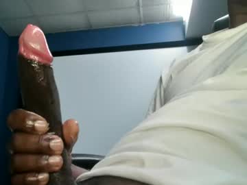 Longblack37 December 25, 2024 Chaturbate stream image