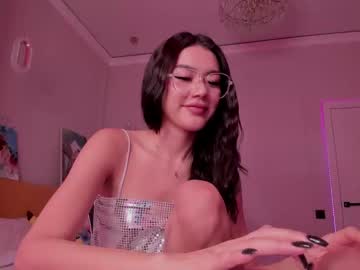 Shineel December 25, 2024 Chaturbate stream image