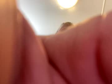 Luvtobenude21 December 25, 2024 Chaturbate stream image