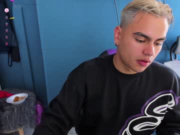 Andy_Vargas December 25, 2024 Chaturbate stream image