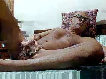 Hardcockforhornybums stream photo from December 25, 2024