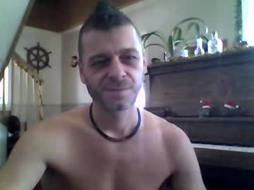 Maxthewolf December 25, 2024 Chaturbate stream image