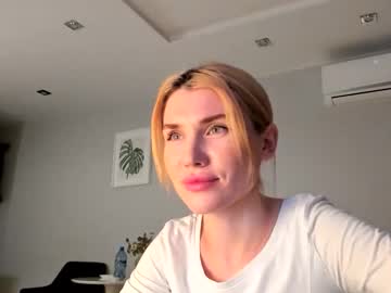 Angelina___Jolie stream photo from December 25, 2024