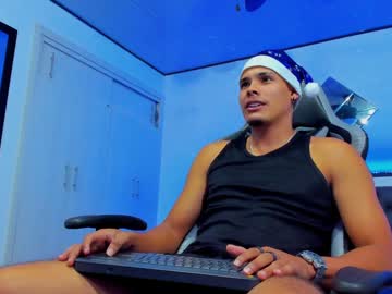 Rick03_Leto December 25, 2024 Chaturbate stream image