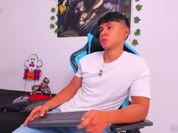 Oliver_Bray December 25, 2024 Chaturbate stream image
