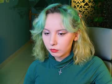 Jasminemilko stream photo from December 26, 2024