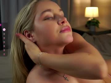 Lipswithsmileonthem December 26, 2024 Chaturbate stream image