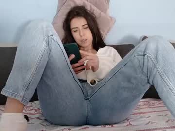 Dara6761 December 26, 2024 Chaturbate stream image
