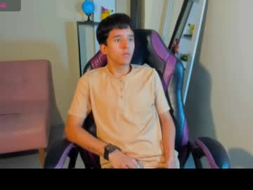 Thundertwist066 December 26, 2024 Chaturbate stream image