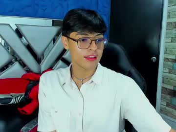 Damian_16cm December 26, 2024 Chaturbate stream image
