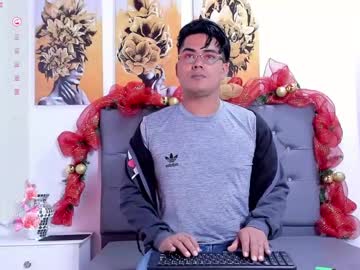 Scarlleth_Sweet69 December 26, 2024 Chaturbate stream image