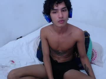 Tayronx33 December 26, 2024 Chaturbate stream image