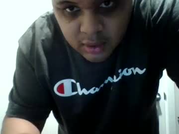 Hugehome32 December 26, 2024 Chaturbate stream image
