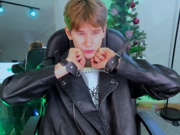 Yooung_Kitten December 27, 2024 Chaturbate stream image