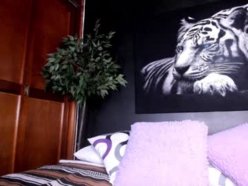Anahi__18 December 27, 2024 Chaturbate stream image