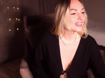 Cherry_Bomb19 December 27, 2024 Chaturbate stream image