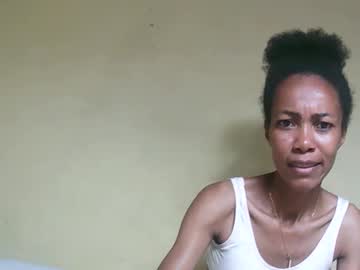 Caroline151047 December 27, 2024 Chaturbate stream image