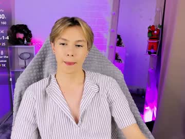 Fantasticsmile December 27, 2024 Chaturbate stream image