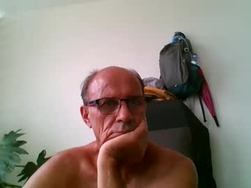 Tiaretiareopui December 27, 2024 Chaturbate stream image