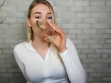 _Snow_Queen__ December 27, 2024 Chaturbate stream image