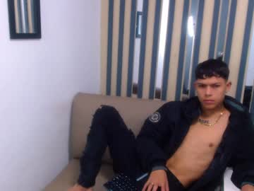 Levis_Montes December 27, 2024 Chaturbate stream image