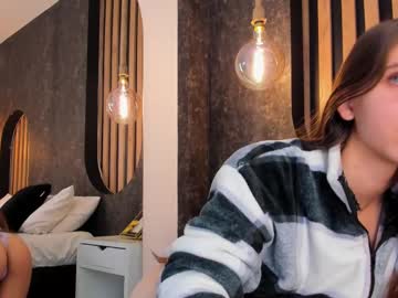 Sara__Jones_ December 27, 2024 Chaturbate stream image