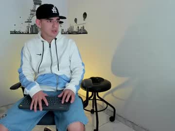 Ares_Johnsonn December 27, 2024 Chaturbate stream image