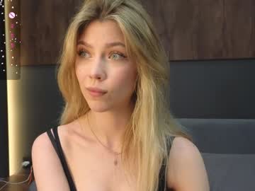 Rainauge December 27, 2024 Chaturbate stream image