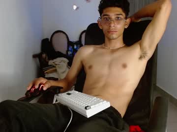 Adan_Zz December 28, 2024 Chaturbate stream image