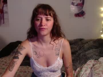 Pikawiii December 28, 2024 Chaturbate stream image