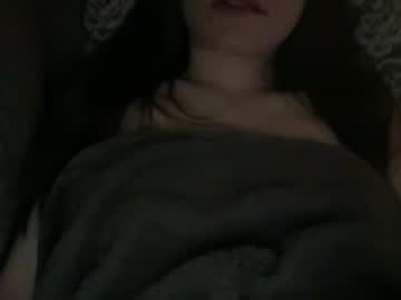 Rayray223345 December 28, 2024 Chaturbate stream image