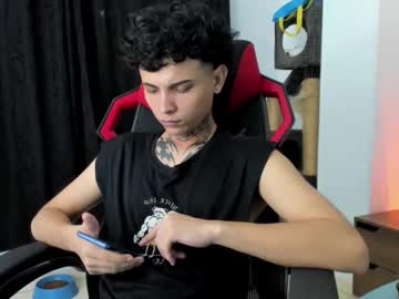 Arceluuz December 28, 2024 Chaturbate stream image
