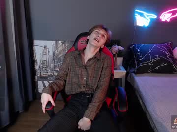 Adrian_Di December 28, 2024 Chaturbate stream image