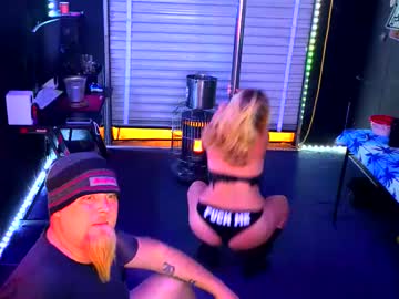 Fuckablecouple05 December 28, 2024 Chaturbate stream image