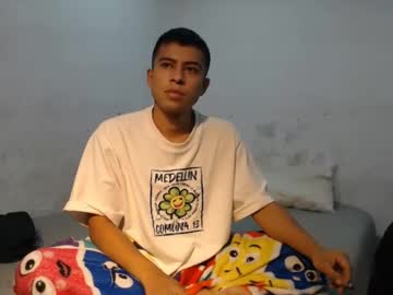 Danielitopapii December 28, 2024 Chaturbate stream image